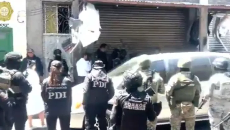 ¡Cateo en la Buenos Aires! Aseguran 15 toneladas de autopartes robadas en CDMX