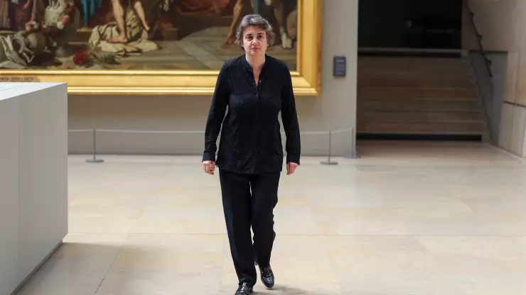 Museo del Louvre será dirigido por primera vez por una mujer