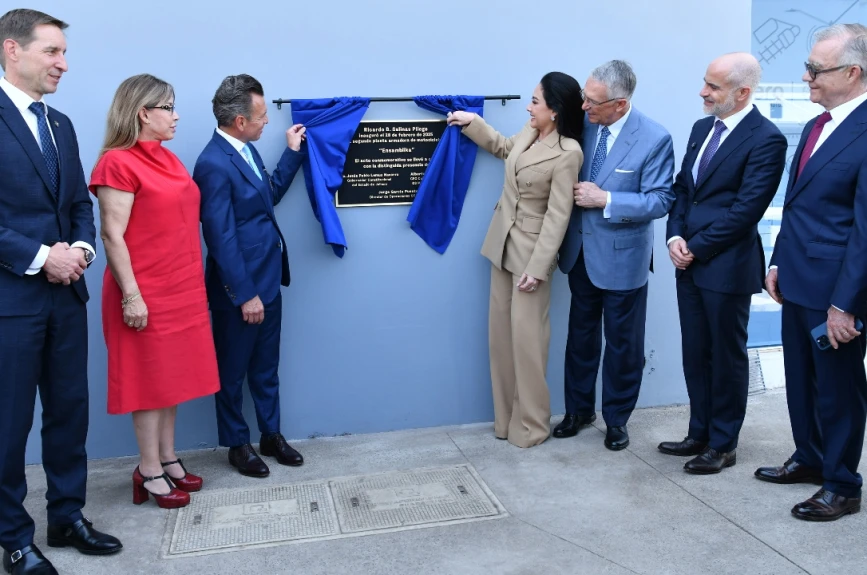 Grupo Salinas inaugura Ensamblika en Jalisco. Conoce los detalles de la nueva planta que ensamblará 500,000 motocicletas al año.