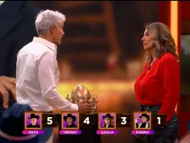Azalia Ojeda acepta los comentarios de Julio Camejo al ser nominada en La Asamblea; una reacción muy calmada para la Granjera en La Granja VIP.jpg