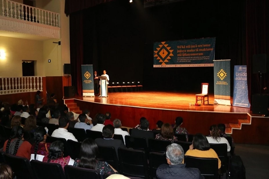 INALI ENCUENTRO ESCRITORES