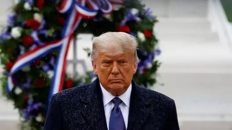 donald trump regresa actividades dia veteranos.jpg