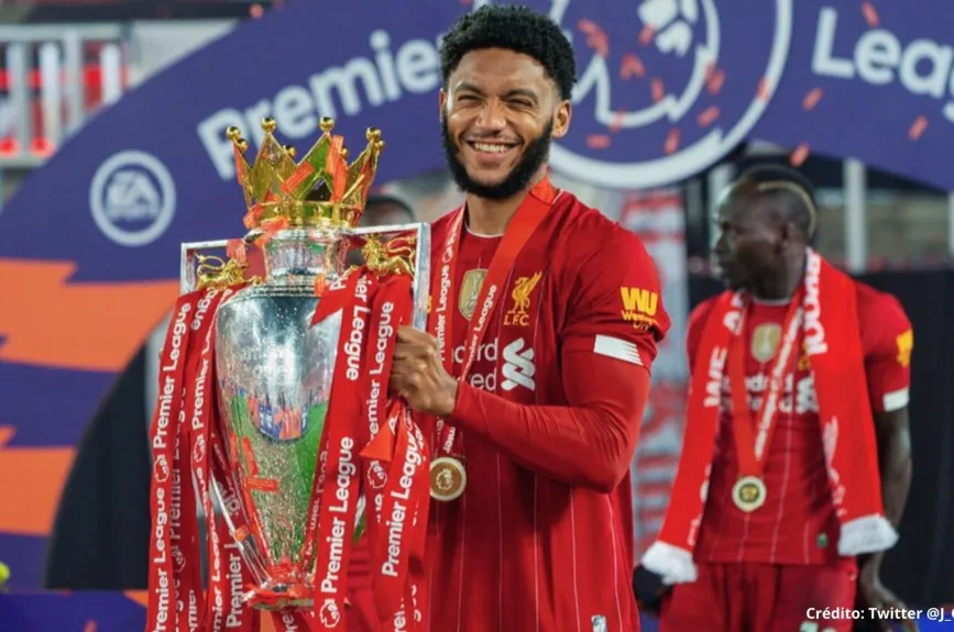 15 Joyas del futbol inglés Joe Gomez.jpg