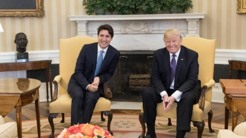 Justin Trudeau con Donald Trump en la Casa Blanca