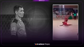 VIDEO: Portero paró un penal con el pecho y murió a media cancha mientras festejaban