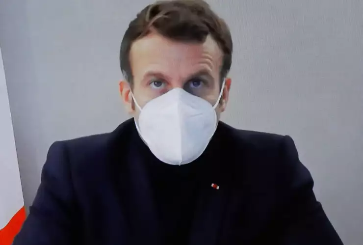 emmanuel macron trabaja covid-19.jpg