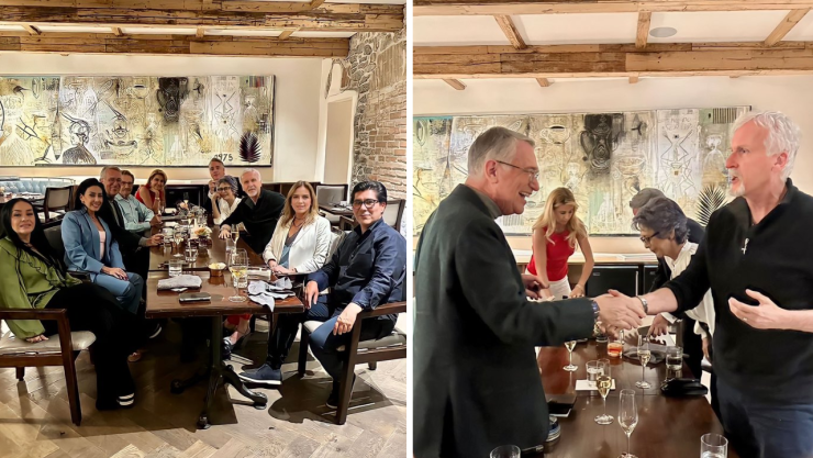 Salinas Pliego y James Cameron