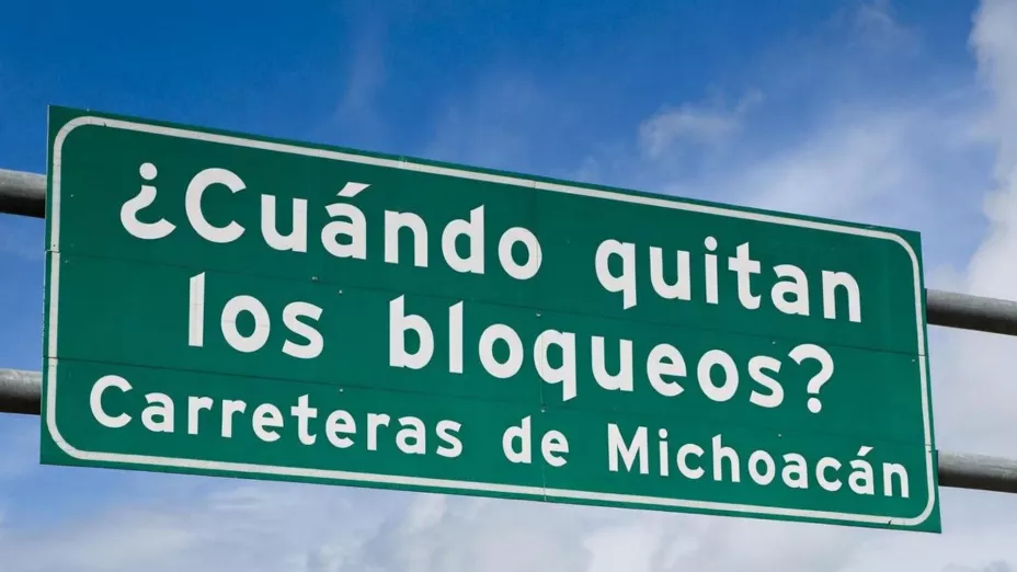 _¿A qué hora y cuándo quitan el bloqueo transportista en las carreteras de Michoacán.jpg