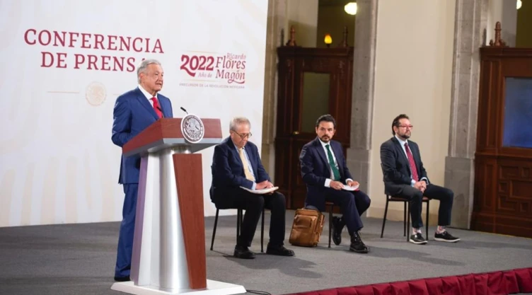 AMLO sistema de salud Dinamarca