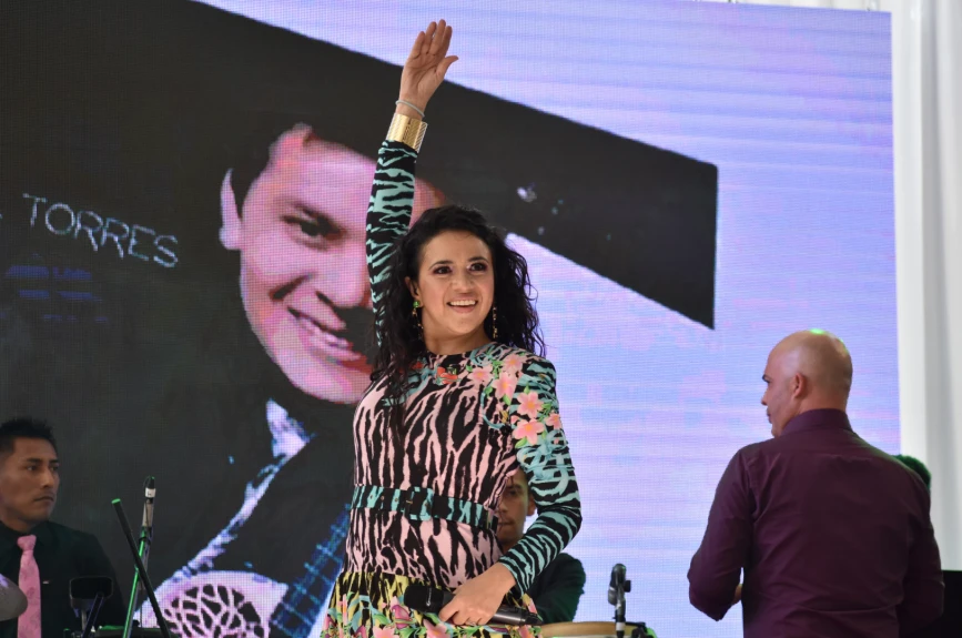 DALIA SOSA Y SU RITMO COLOMBIANO