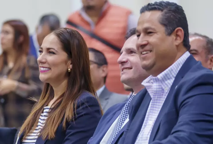 Libia Muñoz Ledo anuncia registro como precandidata a la gubernatura de Guanajuato