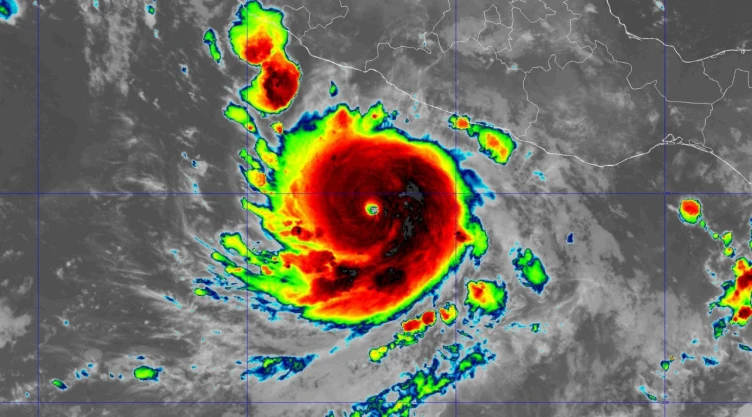 Huracán “Polo” alcanza la categoría 5: Fuertes vientos y lluvias intensas amenazan a estados de México; esto es todo lo que debes saber
