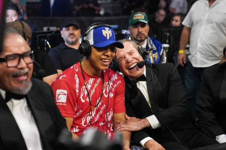 jaime munguia 4 peleas en 2024