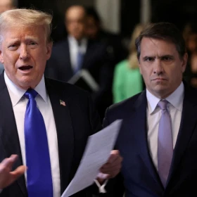 Juez mantiene sentencia de Donald Trump por falsificar registros en escándalo sexual