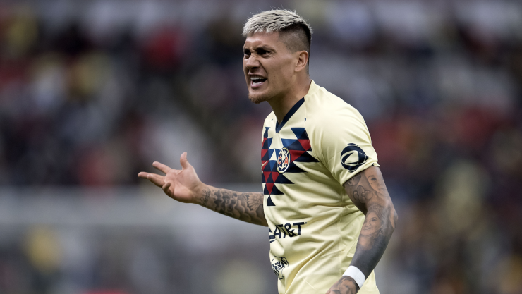 Nicolás Castillo fuera del América