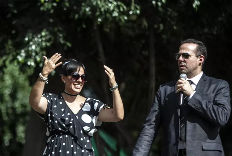 Vecinos de Clavería honran a José José