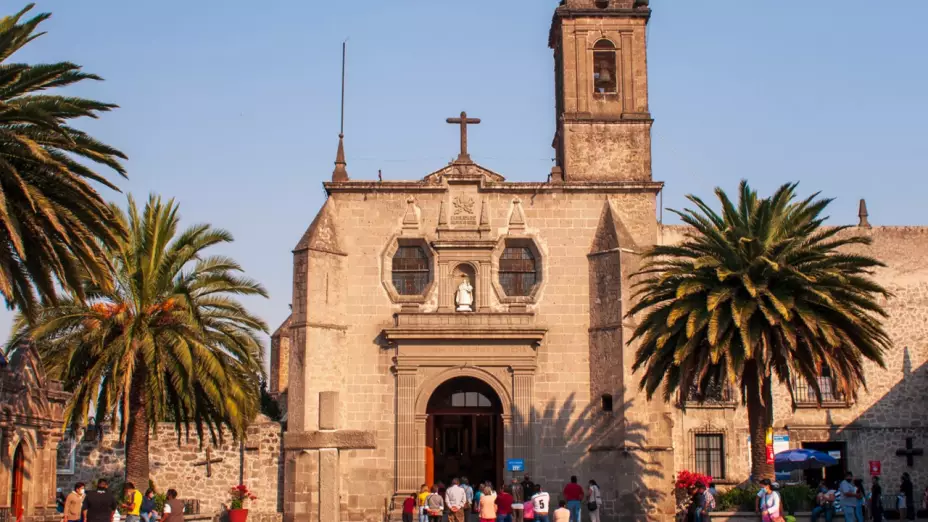 Balacera en Basílica de Naucalpan en Edomex deja un muerto