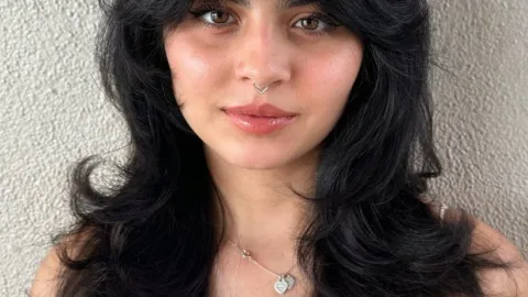 La pérdida de densidad del cabello es una de las señales de envejecimiento capilar