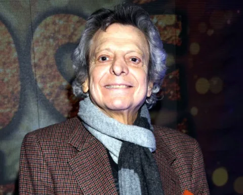 El hijo de César Bono desmiente la información que se difundió sobre que su padre había perdido el ojo.