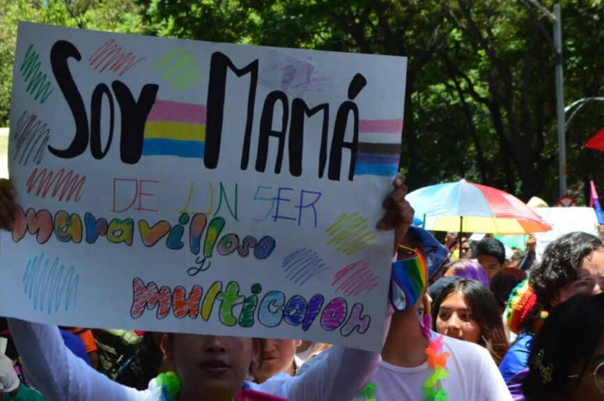 Marcha LGBT reunió a más de 250 mil personas en CDMX: FOTOS