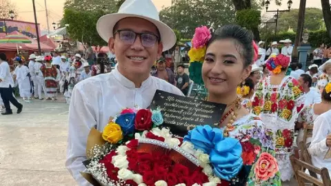 Propuesta de matrimonio al estilo jarana se VIRALIZA, FOTOS