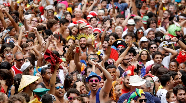 rio de janeiro carnaval covid-19