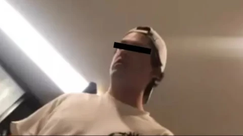 Estudiante de universidad de Puebla fue captado golpeando a su novia