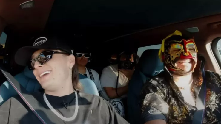 Peso Pluma en programa con Escorpión Dorado