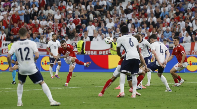Dinamarca vs Inglaterra resultado 1-1