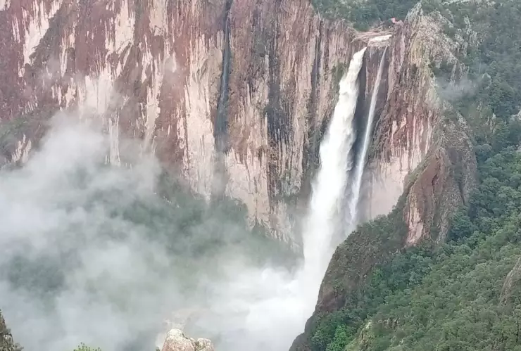 Cascada Basaseachi (1).jpg