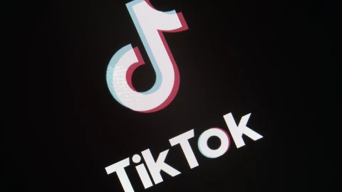 Tik Tok Application: Illustration