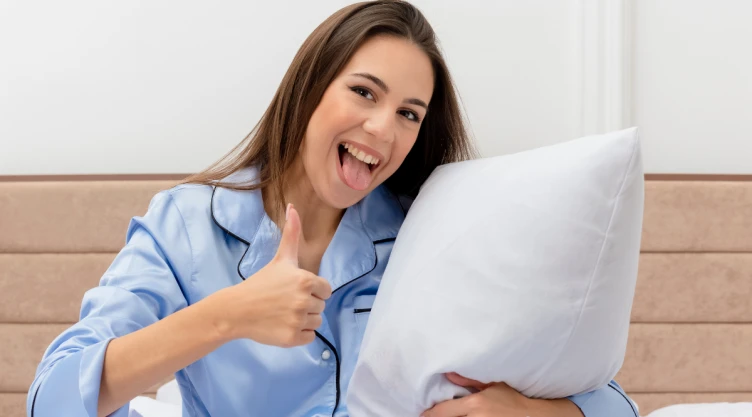 /estilo-de-vida/truco-quitar-olor-saliva-almohadas