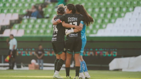 Club León Femenil.png