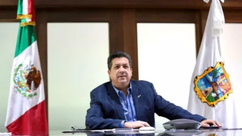 ¿Por qué Francisco García Cabeza de Vaca dice ser un perseguido político?