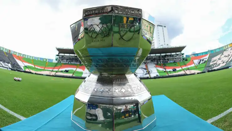 Trofeo campeón Cruz Azul Leagues Cup 2019