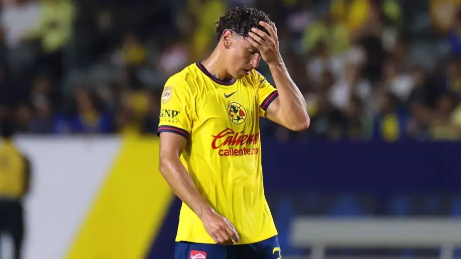 Igor Lichnovsky, América
