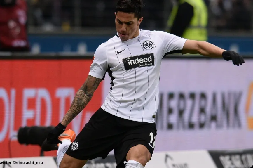 12 Futbolistas mexicanos en la Bundesliga Carlos Salcedo.jpg