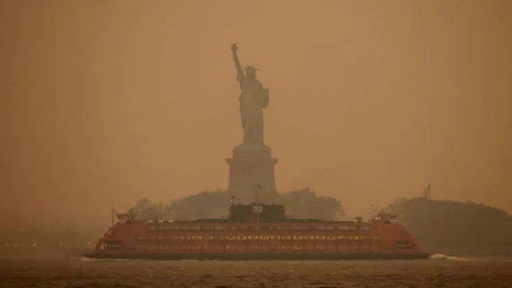 ambiente en Nueva York visiblemente naranaja
