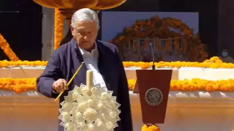 ceremonia-mueros-palacio-nacional-amlo (1).jpg