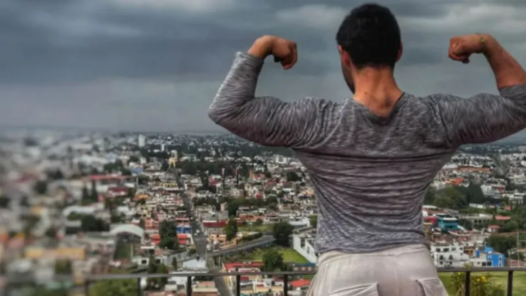 Revelan video del fisicoculturista acusado de matar a sus padres en Puebla; esto dijo