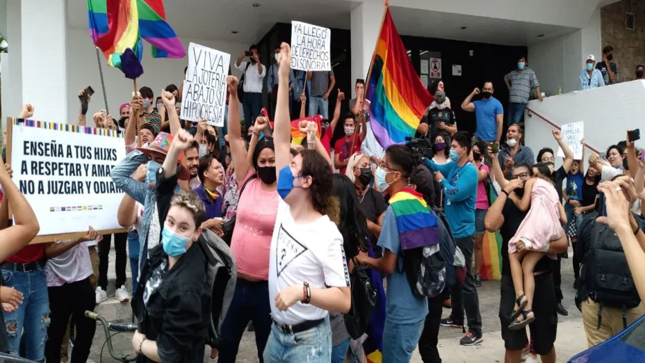 Aprueban matrimonio igualitario en estado de Sonora_Twitter @Maajoo_30.jpeg