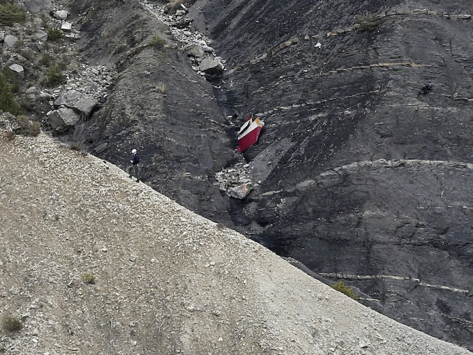 Robin señaló que ni ese video ni ningún otro sobre la tragedia figuran en la investigación.