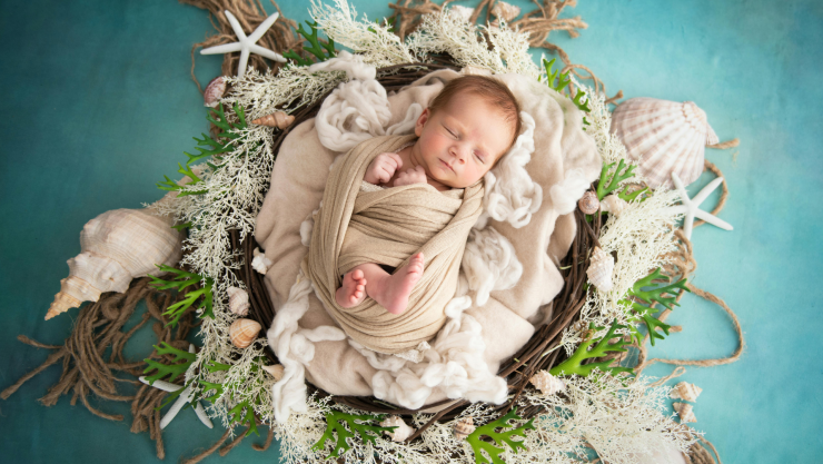 NEW BORN_PEXELS_HELEN JOVANOVICH