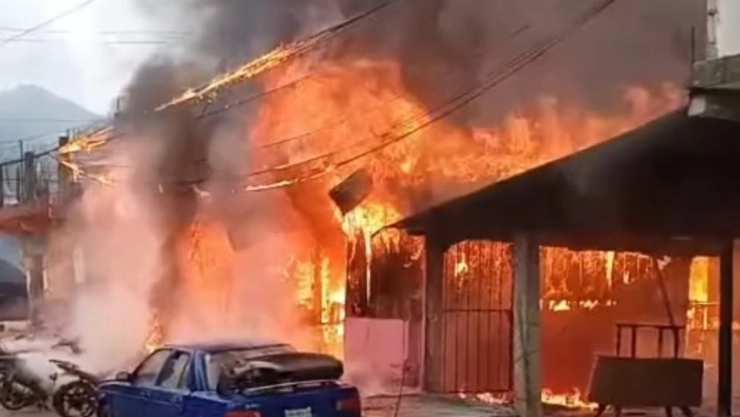 Muere niña de 6 años tras voraz incendio en su vivienda en Zongolica, Veracruz