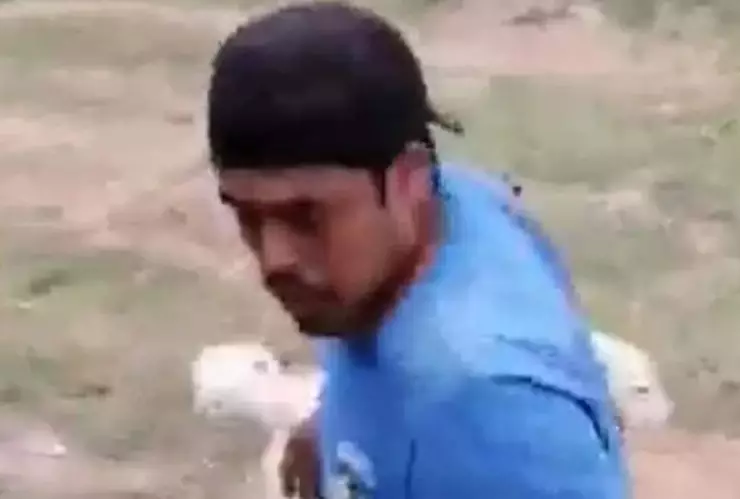 Hombre mata a perrita a machetazos