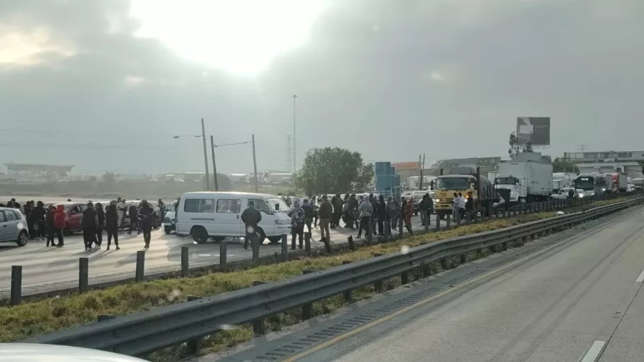 Bloqueo de la carretera 57.jpg