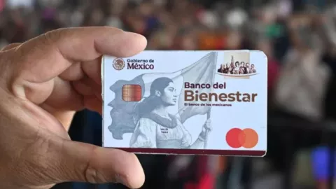 Entrega de tarjetas para la Pensión para personas con discapacidad