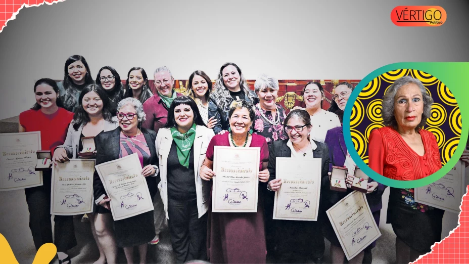 RECONOCIMIENTO A MUJERES