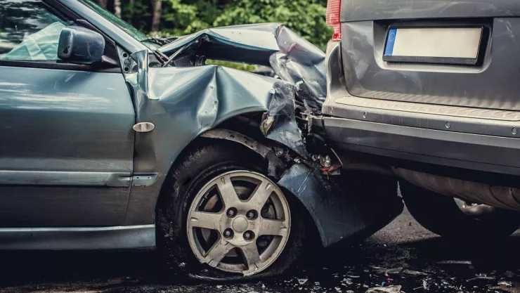 Fuerte choque sobre Avenida Siglo XXI en Aguascalientes; dos conductores iban en estado de ebriedad