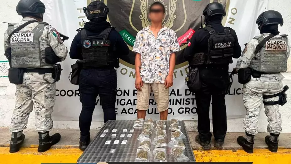 Detienen sujeto con droga en la colonia Luis Donaldo Colosio de Acapulco